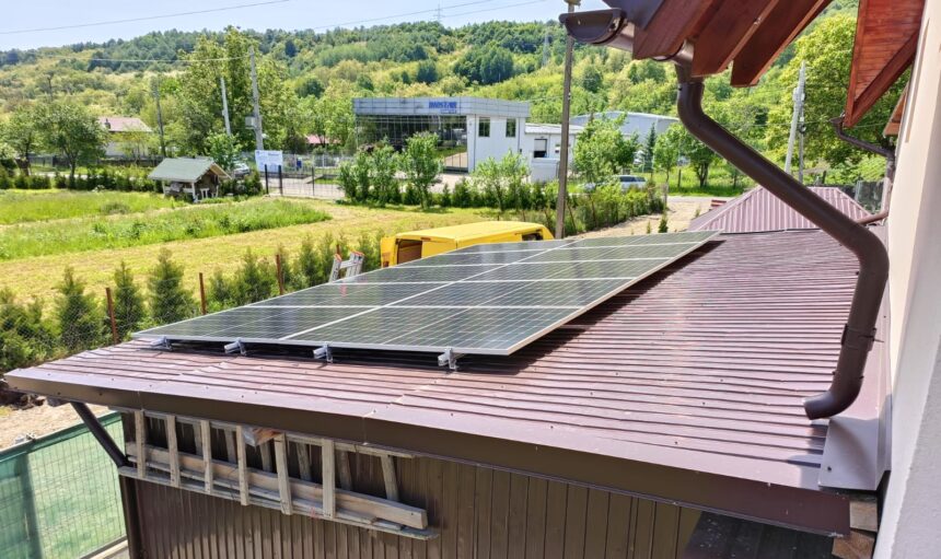 Sistem Fotovoltaic Trifazat 4,70